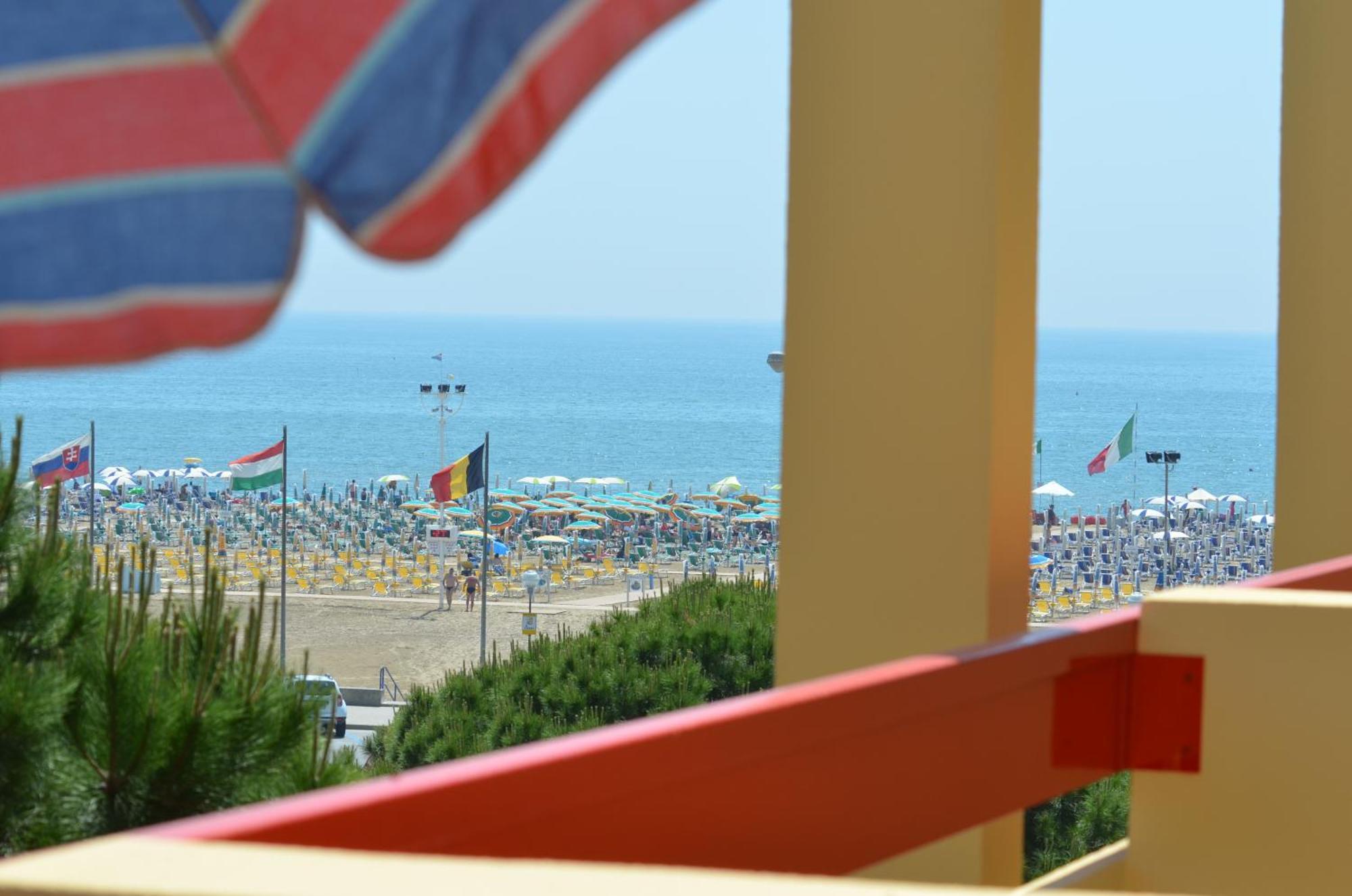 Appartamenti Calypso Bibione Extérieur photo